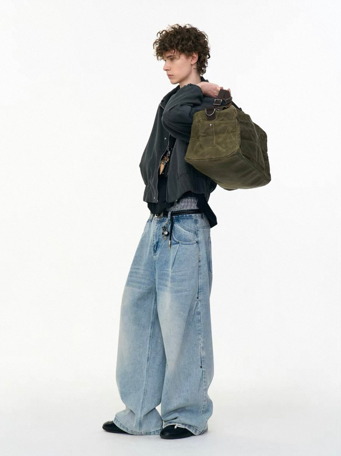 【MRNEARY】Retro Wash Wide-Leg Denim
