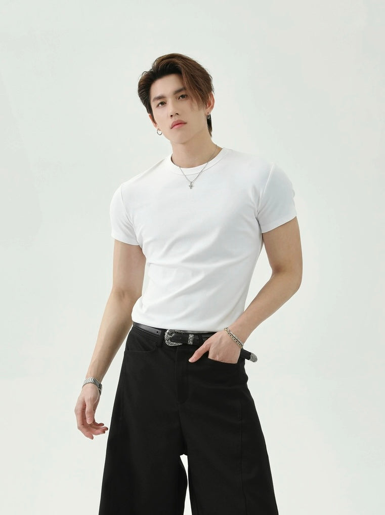 【TURNTIDE】Basic Slim Fit Tee