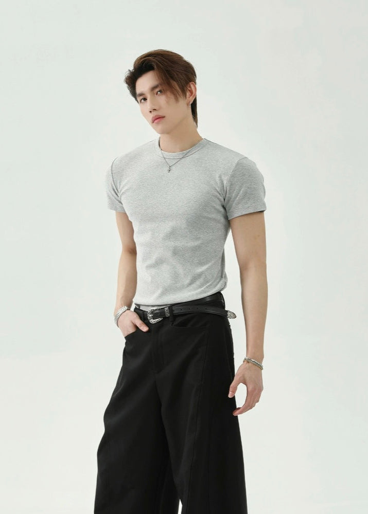 【TURNTIDE】Basic Slim Fit Tee