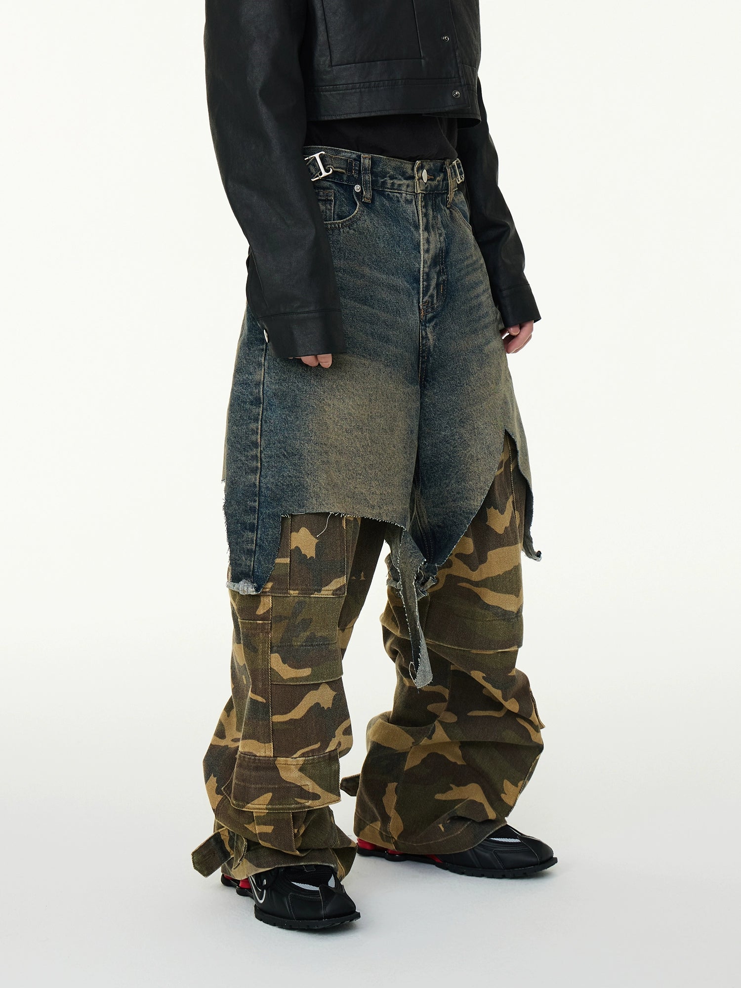 【ASTT】Dual-Layered Camouflage Utility Jeans