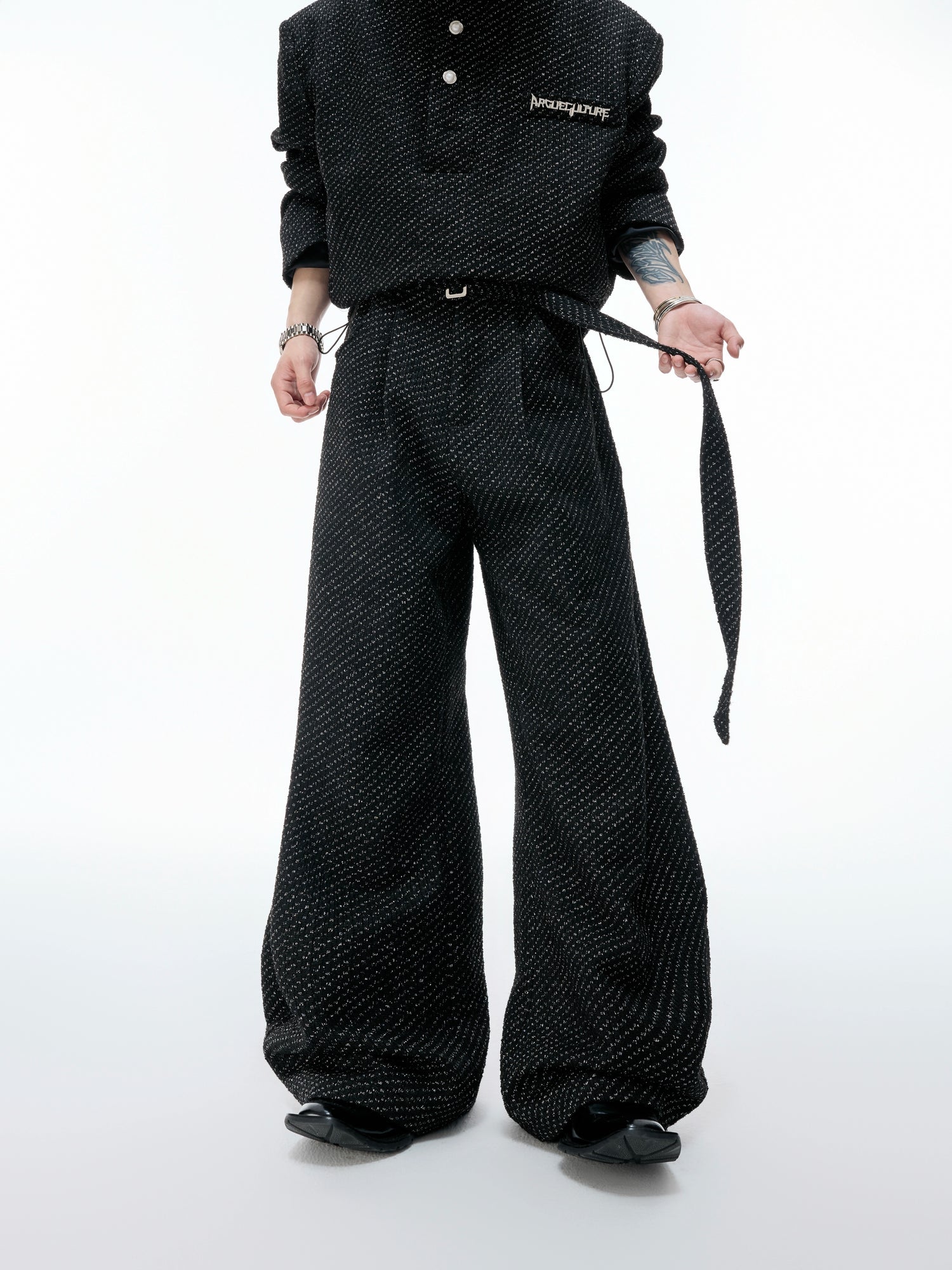 【ARGUECULTURE】Pearl Button Textured Pants
